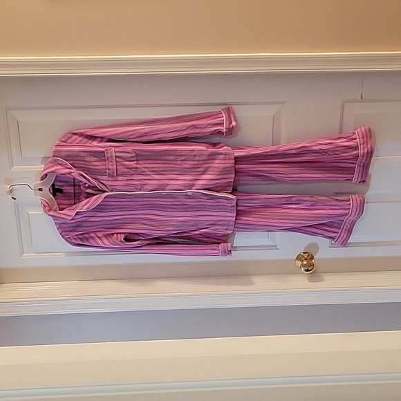 Other - Pink striped fleece pajamas small